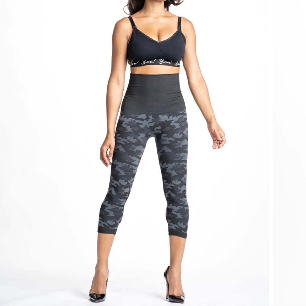 Preggo Leggings Camo snapback Size L/XL